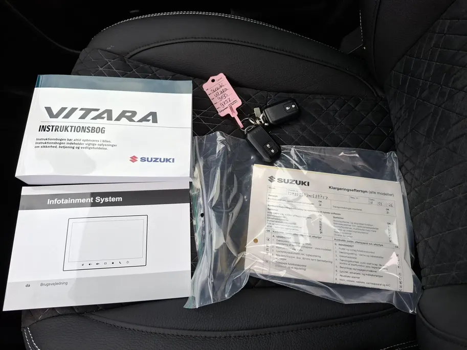 Suzuki Vitara 1.4 Boosterjet Smart Hybrid Style | Kantel / schuifdak | Navigatie | Achteruit rij camera