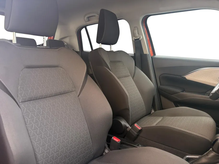 Suzuki Swift 1.2 Style Smart Hybrid Automaat | Climate Control | Stoelverwarming | Navigatie | Dodehoek detectie | Achteruitrijcamera | Adapt. Cruise Control | 12 maanden garantie