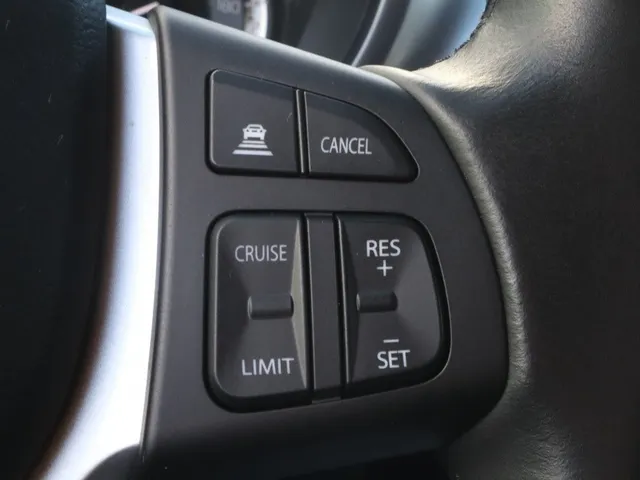 Suzuki Vitara 1.4 BoosterJet Select Hybrid AdaptiveCruise | Carplay | All seasons