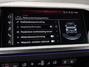 Audi Q4 e-tron 40 82 kWh 150kW/204PK · Leder · Stoelverwarming · Parkeersensoren · Garantie t/m 30-03-2026 of 90000km.
