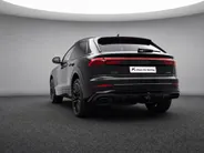 Audi Q8 55 TFSI e quattro Pro Line S 394 PK · B&O Premium 3D · Vierwielbesturing · Assist parking plus, remote · Trekhaak elek. wegklapbaar · MEGA Sale