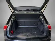 Volkswagen Tiguan 1.4 TSI eHybrid 245pk DSG Life Business · Camera · Inklap. Trekhaak · Stuur- & Stoelverwarming · Parkeerassistent · Apple/Android Car Play ·