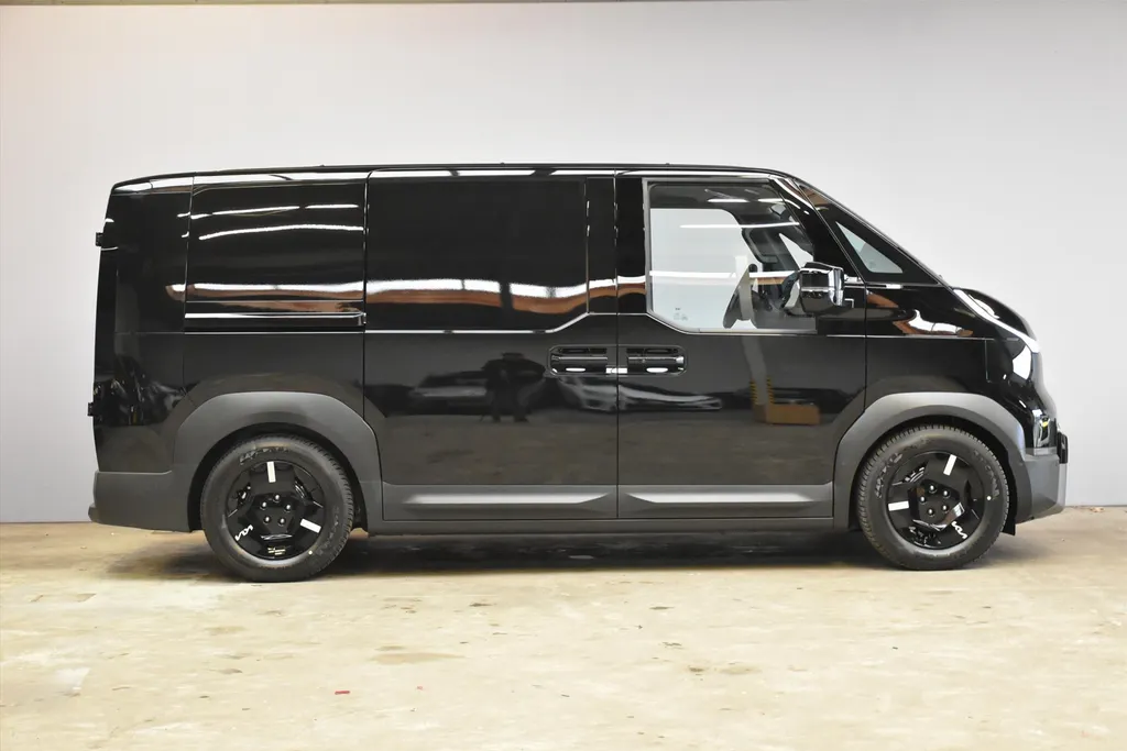Kia PV5 Cargo 71,2 kWh 163pk L2H1 ELITE NIEUW