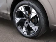 CUPRA Terramar 1.5 TSI 272pk DSG e-Hybrid VZ Performance · Camera · Wegklapbare Trekhaak · Sennheiser Audio · Elek. Voorstoelen · 20'' Inch · Garantie t/m 05-08-2030 of 150.000km