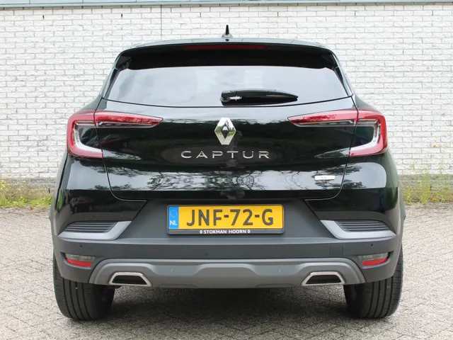 Renault Captur 1.3 TCe 140 EDC ( automaat ) R.S. Line | automaat | navigatie | grootscherm