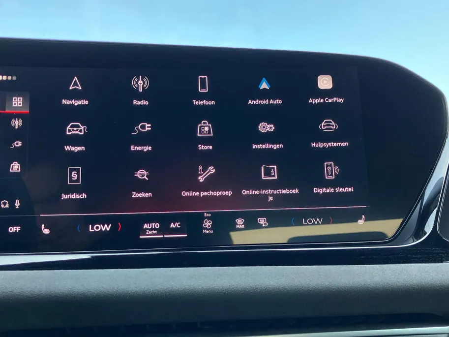 Audi A5 Avant 2.0e-hybrid quattro S edition220kW/299PK · Trekhaak · 360°Camera + Parkeersensoren · Garantie t/m 07-07-2029 of 100000km.