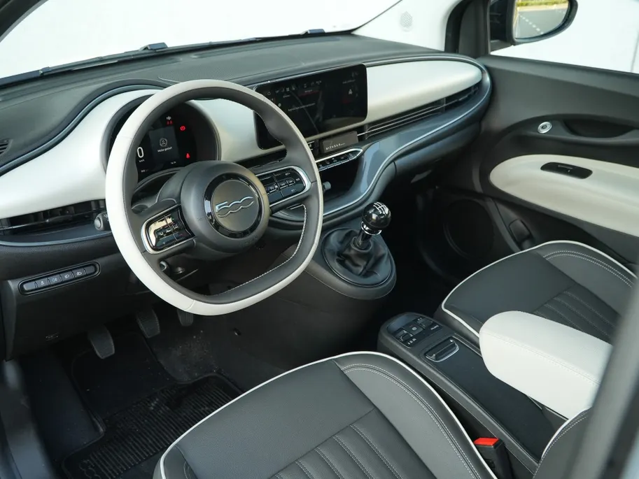 Fiat 500 1.0 Hybrid La Prima | Boek nu uw Proefrit