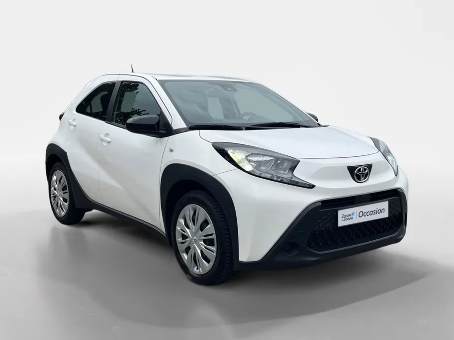 Toyota Aygo X 1.0 VVT-i MT Play | Carplay | Airco | Parkeercamera | Adapt. Cruise Control