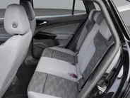 Volkswagen ID.4 Pro 77 kWh 128kW/174PK · Camera + Parkeersensoren · Apple/Android Car Play · Navigatie ·