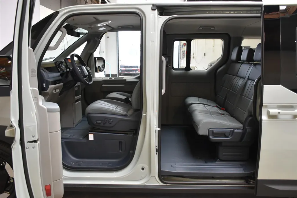 Kia PV5 Passenger 71,2 kWh Elite Executive NIEUW - SNEL LEVERBAAR