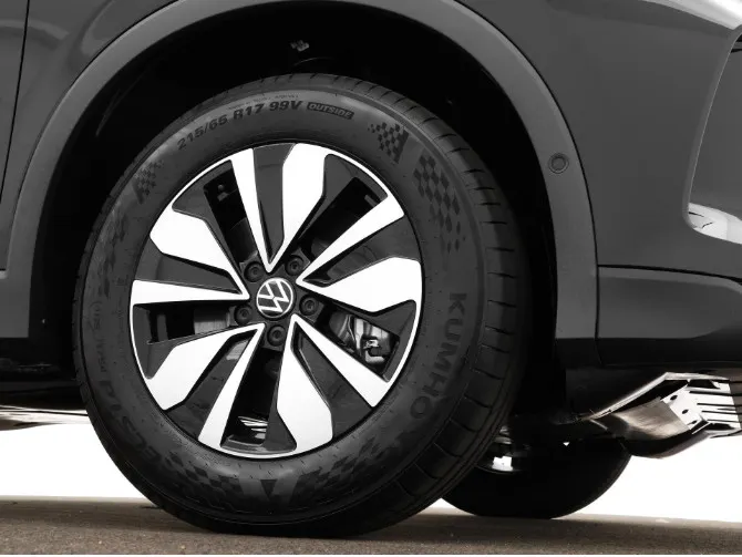 Volkswagen Tiguan Limited Edition 1.5 eHybrid 204 PK 6 versn. DSG · Trekhaak inklapbaar, met elektrische ontgrendeling, incl. aanhangermanoeuvreerhulp Trailer Assist ·