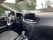 Kia Ceed Sportswagon 1.5T DynamicPlusLine | Automaat | Stoel + stuur verwarming | Navigatie | Climate control | Elektrische achterklep