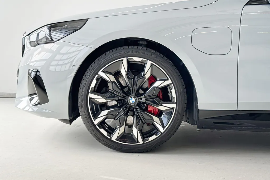 BMW 5 Serie Touring 550e xDrive Innovation Pack M Sportpakket Pro