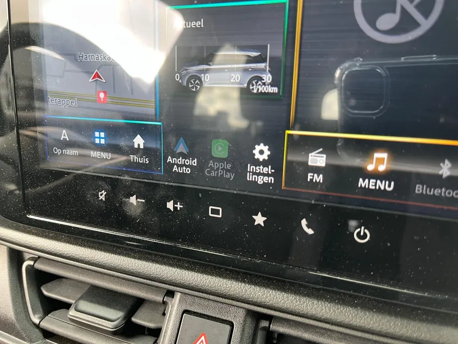 Suzuki Swift 1.2 Style Smart Hybrid Apple CarPlay | Android Auto | LED koplampen | Cruise control | Stoelverwarming | Blind Spot | Etc.