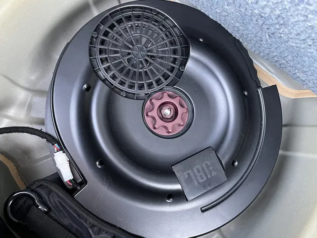 Toyota Aygo 1.0 VVT-i JBL VERKOCHT
