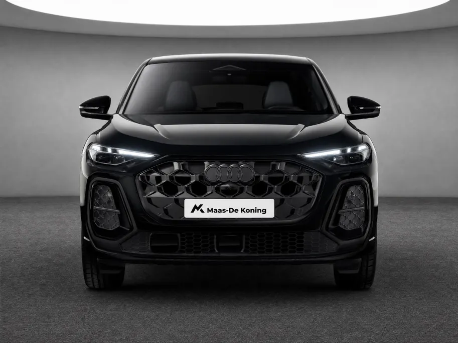 Audi Q5 Sportback e-hybrid quattro S edition Competition 367 PK · Tech pro · Glazen panoramadak · B&O premium 3D