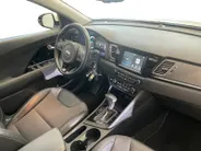 Kia Niro 1.6 GDi Hybrid DynamicLine | Climate Control | Cruise Control | Camera | Navigatie | Bluetooth |