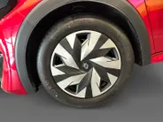 Renault Clio 1.8 Hybrid 160 evolution Direct uit voorraad leverbaar! | 5 jaar garantie | Staat in de showroom bij Renault Den Haag! |
