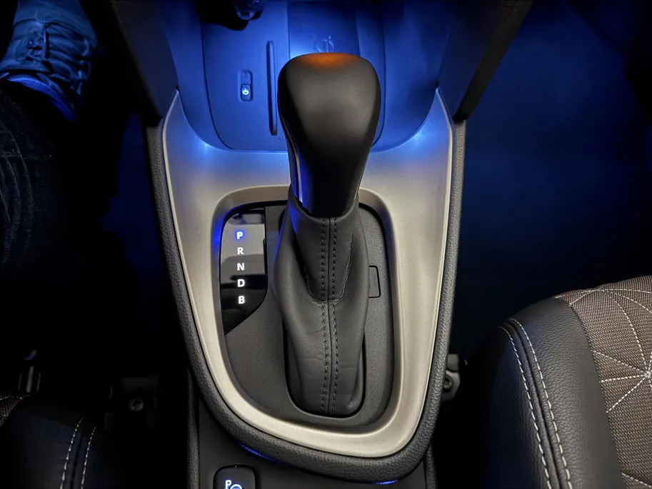 Toyota Yaris Cross 1.5 Hybrid Executive Automaat | Trekhaak | Panoramadak | Apple Carplay/Android Auto | Stoelverwarming