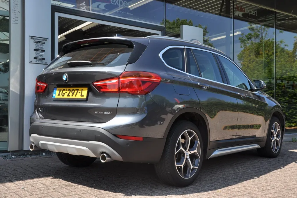 BMW X1 sDrive20i Or.Ed.II Pano dak Head-Up