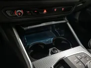 BMW 3 Serie Sedan 320i l M-Sport