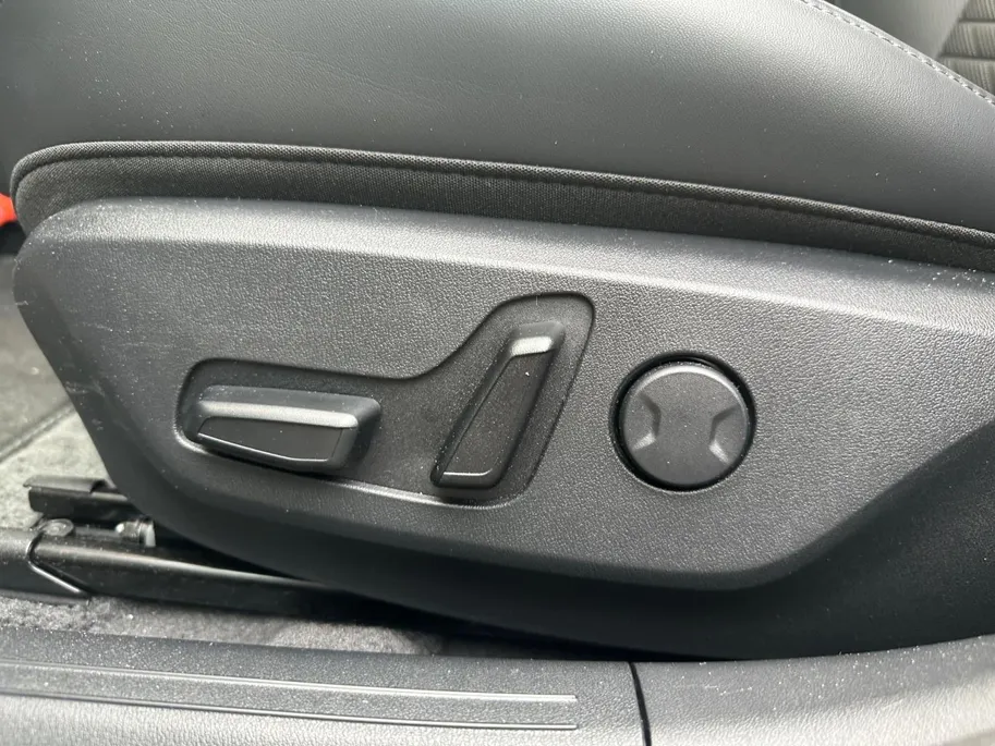 Kia EV4 GT-Line 81.4 kWh | Panorama schuif/kanteldak | LED-Matrix | Harman Kardon | wireless carplay |