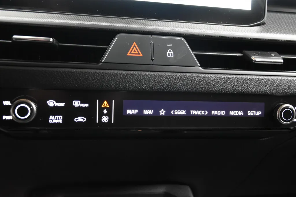Kia Stonic 1.0 T-GDi MHEV 100pk DCT7 DynamicPlusLine
