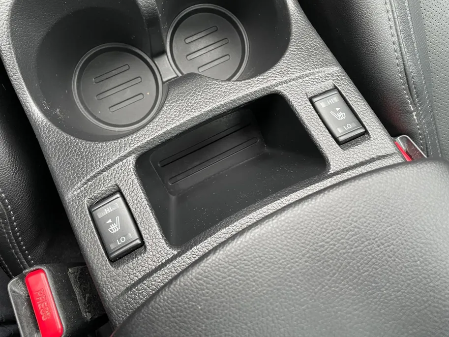 Nissan QASHQAI 1.2 Tekna *Automaat*Navi+360Camera*Climate Control*Stoelverwarming*Panoramadak*Trekhaak*LM.Velgen*Lederen bekleding*Zeer nette auto!
