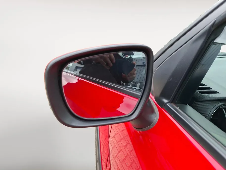 Suzuki Ignis Style automaat | Navigatie | Hoge instap | Achteruit rij camera | Cruise control | Lichtmetalen velgen
