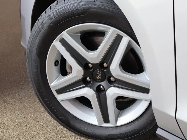 Ford Focus Wagon 1.0 EcoBoost Hybrid Connected | Nieuw model
