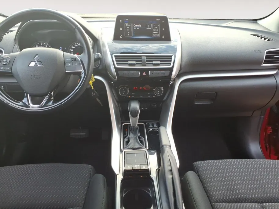 Mitsubishi Eclipse Cross 1.5 DI-T Intense Automaat | Navigatie | Airco | Trekhaak 1600 kg | 1 jaar Garantie
