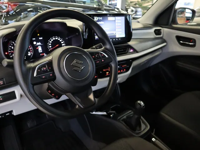 Suzuki Swift 1.2 Comfort SH | Apple/Android Auto |