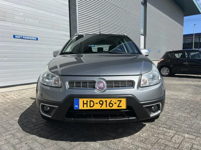 Fiat Sedici 1.6-16V Emotion | Airco | Lichtmetalen Velgen | All Season Banden