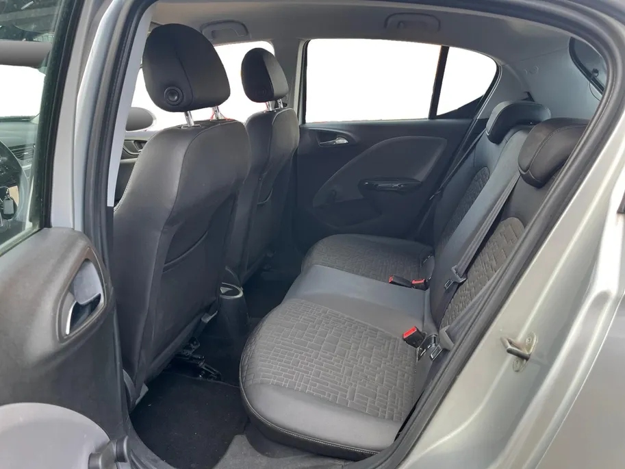 Opel Corsa 1.4 Cosmo Automaat | Verwamd stuur | Stoel verwarming