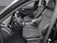 Audi Q5 55 TFSIe 367pk S edition Competition · Panoramadak · Camera · Luchtvering · Trekhaak · Leder/Alcantara · 22'LM