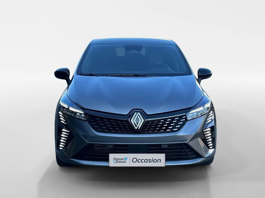 Renault Clio 90PK TCe GPF Techno | Navi | Camera | Parkeersensoren | Digital Cockpit | Apple CarPlay/Android Auto | Armsteun | Licht & Regen Sensor | Climate Control |
