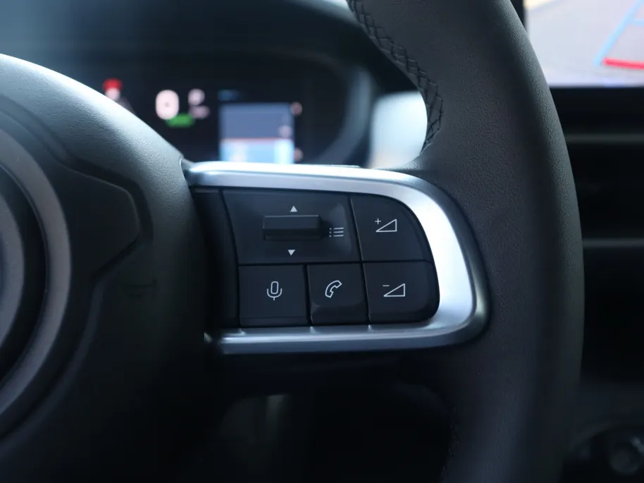 Jeep Avenger Summit 54kWh | Carplay | Camera | Winter | 18'