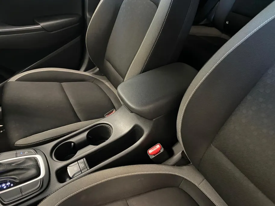 Hyundai Kona 1.6 HYBRID | FASHION | TREKHAAK | NL-AUTO |