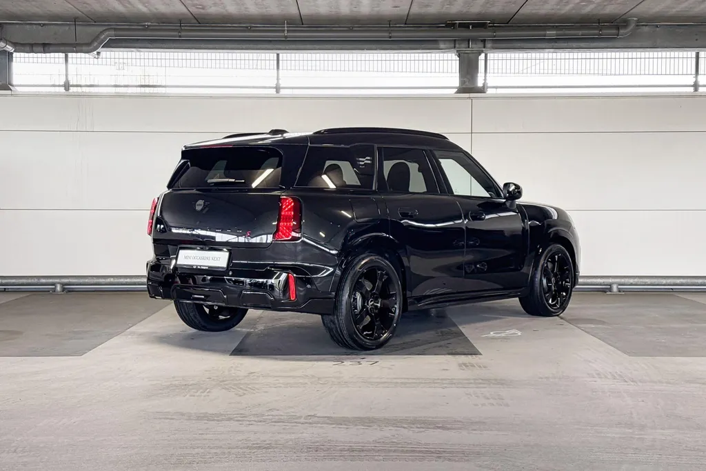MINI Countryman 2.0 S ALL4 John Cooper Works XL