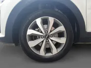Kia Stonic 1.0 T-GDi MHEV DynamicPlusLine | Stoel en stuurverwarming | Climate control | Navigatie | Camera | Keyless met startknop | Apple Carplay / Android Auto |
