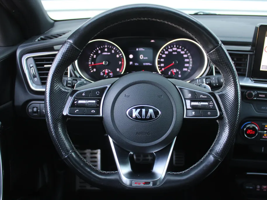 Kia ProCeed 1.4 T-GDI DCT7 GT-Line | Automaat | Navi | Camera | Pano | Keyless | Sportstoelen | Trekhaak |