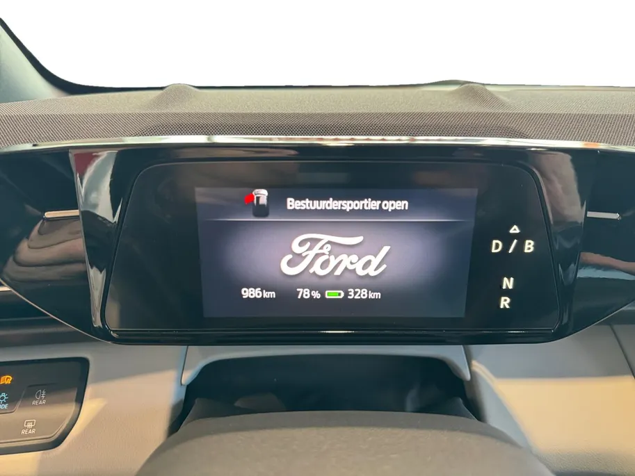 Ford Explorer Cargo Premium Extended Range RWD 77 kWh | Omgebouwd naar 2 persoons CARGO uitvoering | Lederen bekleding | 21' LM velgen | Navigatie | Head-up display | Adaptive cruise control