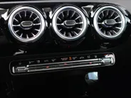 Mercedes-Benz A-Klasse 250 e Business Line l Keyless l Achteruitrij camera l Stoelverwarming
