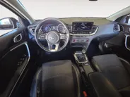 Kia XCeed 1.0 T-GDi DynamicLine | 1e Eigenaar | Dealer onderhouden | Carplay | camera | Navigatie | Cruise Control | LM Velgen 18' | 12 Maanden Bovag Garantie | NAP