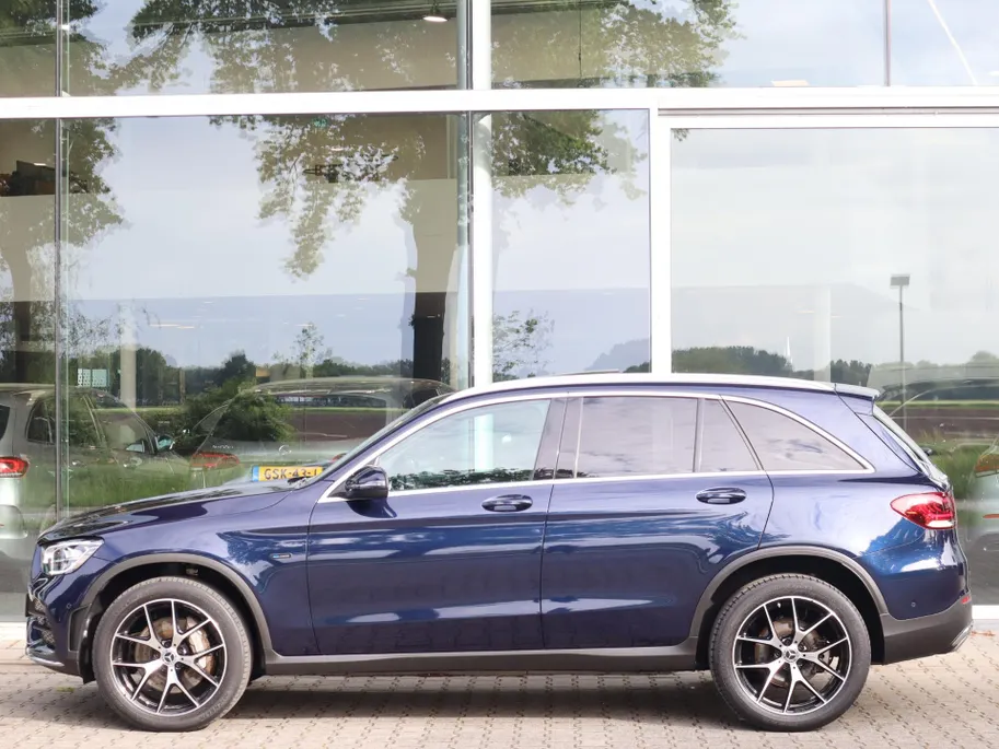 Mercedes-Benz GLC 300e 4MATIC Premium Plus l Trekhaak l Panoramadak l stoelverwarming