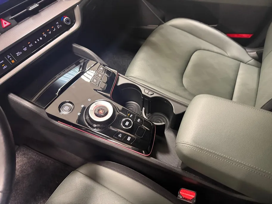 Kia Sportage 1.6 HYBRID | DARK EDITION | TREKHAAK | NL-AUTO |