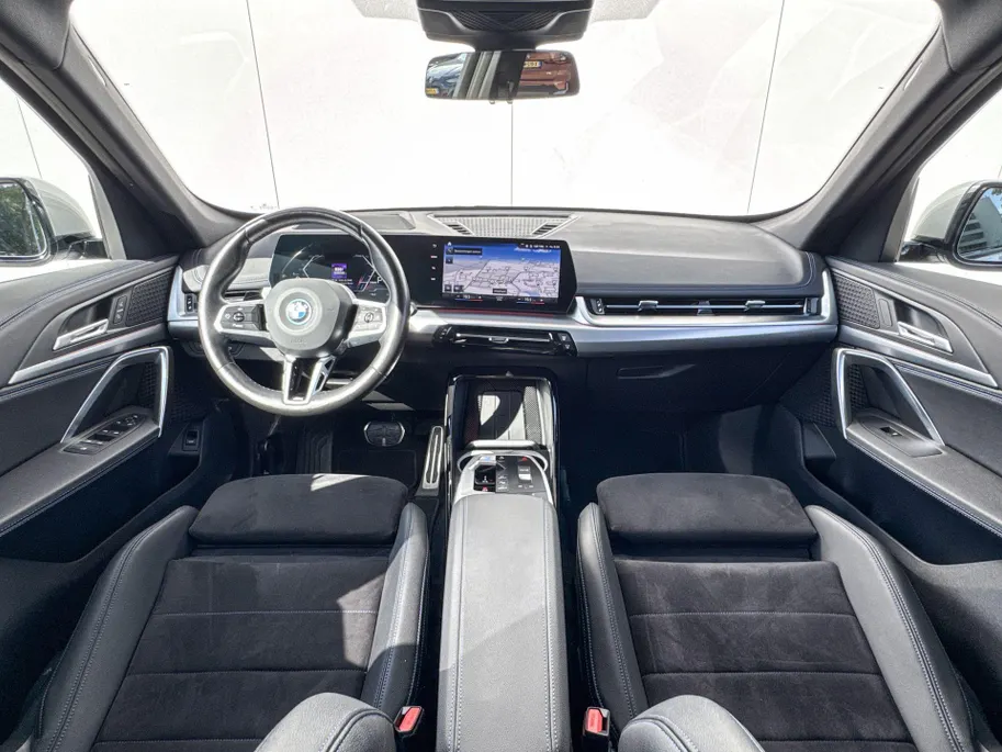 BMW iX1 xDrive30 M-Sport