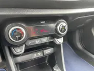 Kia Picanto 1.0 CVVT Design Edition | navigatie | Climate control | Lederen bekeleding | Pakeercamera achter | Cruise control