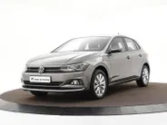 Volkswagen Polo 1.0 TSI 95pk Highline · Apple/Android Car Play · Navigatie · Clima · 16'Velgen · Sportstoelen · Draadloze Telefoonlader ·