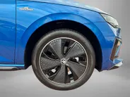 Škoda Scala 1.0 TSI Monte Carlo 85 kW / 115 PK Hatchback 6 versn | Race Blue | Trekhaak |